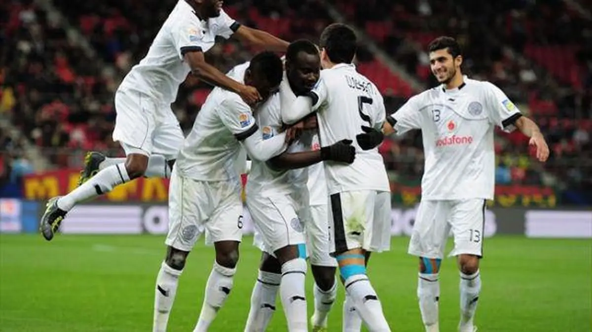 تساوی السد در شب اخراج پورعلی گنجی