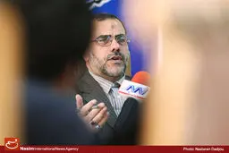 سخنرانی معاون پارلمانی رئیس‌جمهور در نمازجمعه یزد نیمه‌تمام ماند