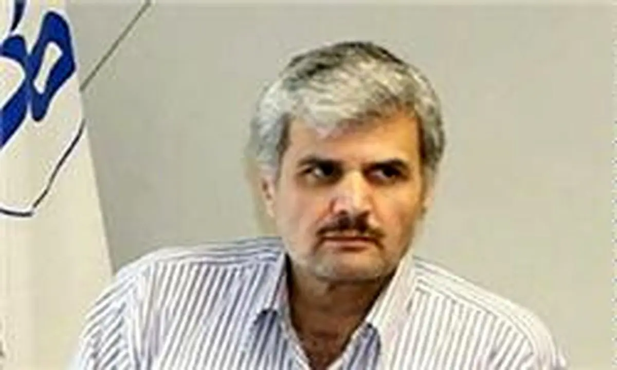 وزیر ارشاد درگذشت علی عاشوری را تسلیت گفت