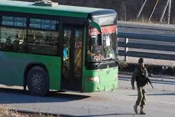 خارج‌شده‌ها از حلب در مرز ترکیه مستقر شدند/ تخلیه 