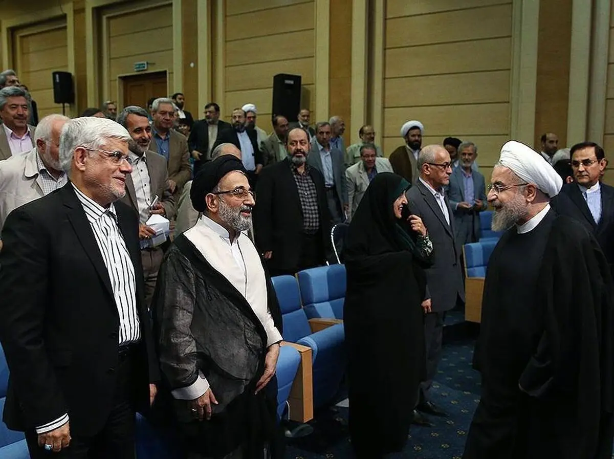 «نسیم آنلاین» بررسی کرد: اصلاح‌طلبان در مواجهه با دولت ناکارآمد روحانی چه می‌کنند؟ عبور از هویت اصلاح‌طلبی یا بازی با مهره‌های درجه دو