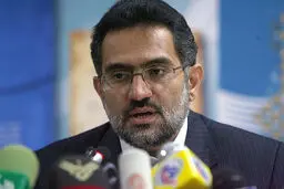 برخی از کسانی که به ترامپ نامه نوشتند پرچم‌دار حادثه کوی دانشگاه بودند/ ثمره برجام هم مانند فتنه ۸۸ یک تجربه تلخ بود