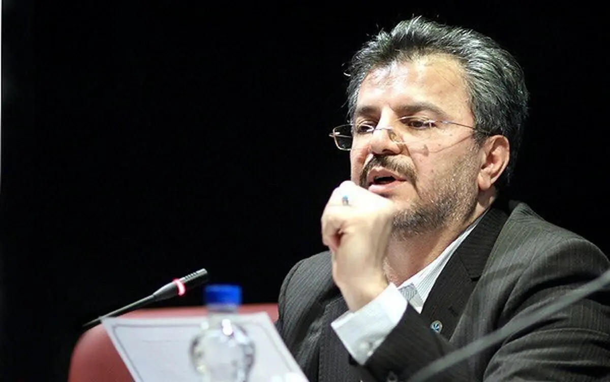 گرانی دلار از قبل به گوش سودجویان رسیده بود!/ عبور دلار از ۴۱۰۰ تومان خواست بانک مرکزی است