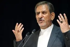 من و رئیس‌جمهور درباره اعلام آمار رشد اقتصادی دستوری ندادیم/ با انعقاد قرارداد خرید هواپیما عده‌ای عزا گرفتند