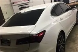 تردد خودروها با شیشه دودی در  فرانسه ممنوع شد