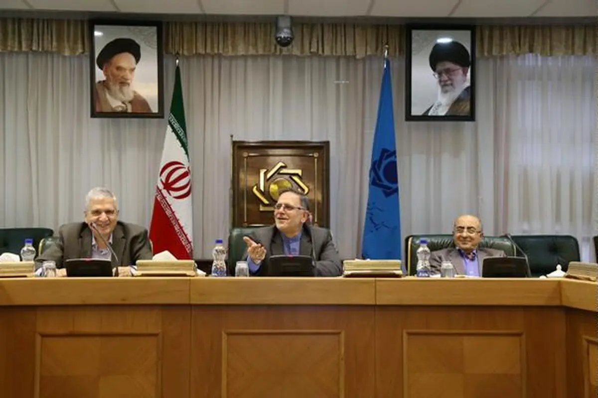 معاون ارزی بانک مرکزی کجاست، پیدایش کنید!