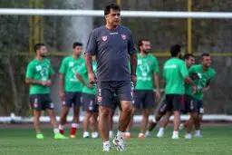 محمد دایی: هوشمندانه و تاکتیکی بازی کردیم/ شاید برادرم با این اعتراض خواست روحیه بازیکن پنالتی زن را خراب کند!