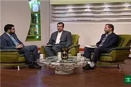 کار بی‌وقفه شهید احمدی‌روشن در تعلیق سال ۸۳/ در حال حاضر مدیر سایت نطنز در یک شرکت فاضلاب کار می‌کند!