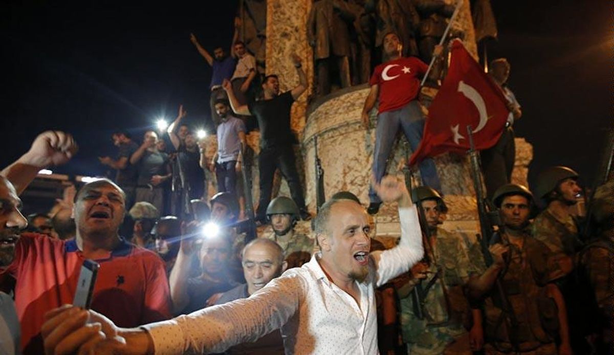 ترکیه دو فرمانده ارتش را به حبس ابد محکوم کرد