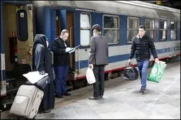 سهامداری مدیر راه‌آهن و همسر وی در 