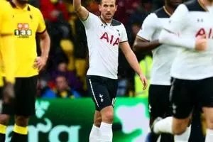 نخستین برد ۲۰۱۷ تاتنهام با درخشش کین و آلی