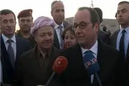 اولاند با نیروهای پیشمرگه در منطقه عملیاتی دیدار کرد