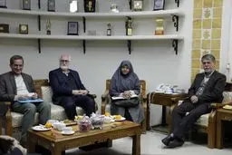 اعضای هیأت علمی یازدهمین جشنواره شعر فجر معارفه شدند