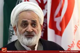 از حوزه هنری برای اهتمام به اکران فیلم‌های 