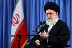 نباید همین‌طور حرف بزنیم و مردم هم دچار مشکلات باشند