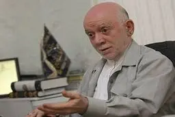 دولت شفاف‌سازی را از خود شروع کند/ دادگاه رسیدگی به پرونده حقوق‌‌های نجومی علنی برگزار شود