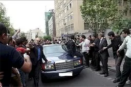 بنز آیت‌الله هاشمی بی‌سرنشین به بیمارستان تجریش رفت
