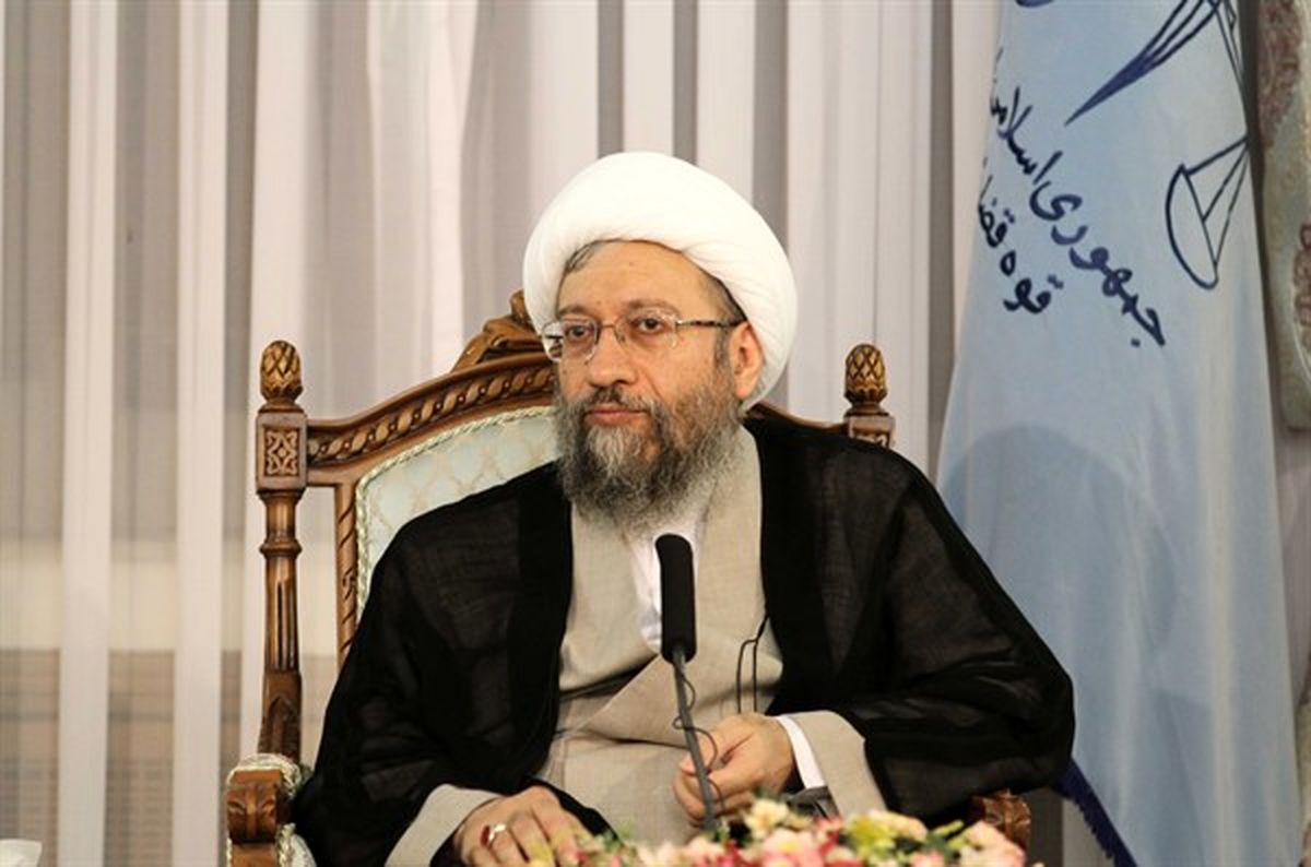 آیت‌الله هاشمی رفسنجانی از موثرترین شخصیت‌های نظام در کنار امام و رهبری بودند