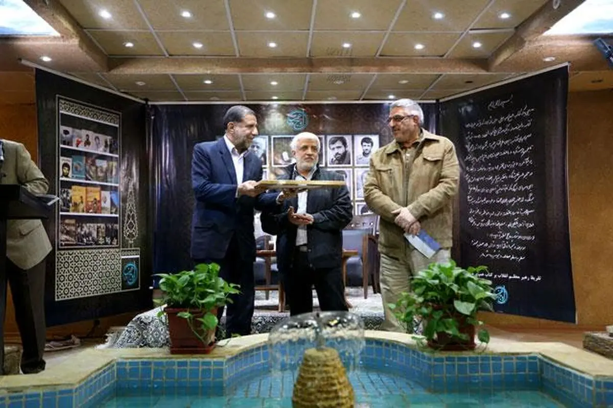 ستاره‌باران نخلستان اوج در پاسداشت گل‌علی بابایی