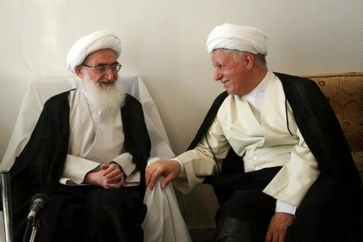 ملت وفادار با حضور در مراسم تشییع آیت‌الله هاشمی، وحدت و اتحاد خود را نشان می‌دهند
