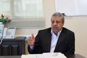 تنظیم بازار کالاهای اساسی را از معاون رئیس‌جمهور بگیرید