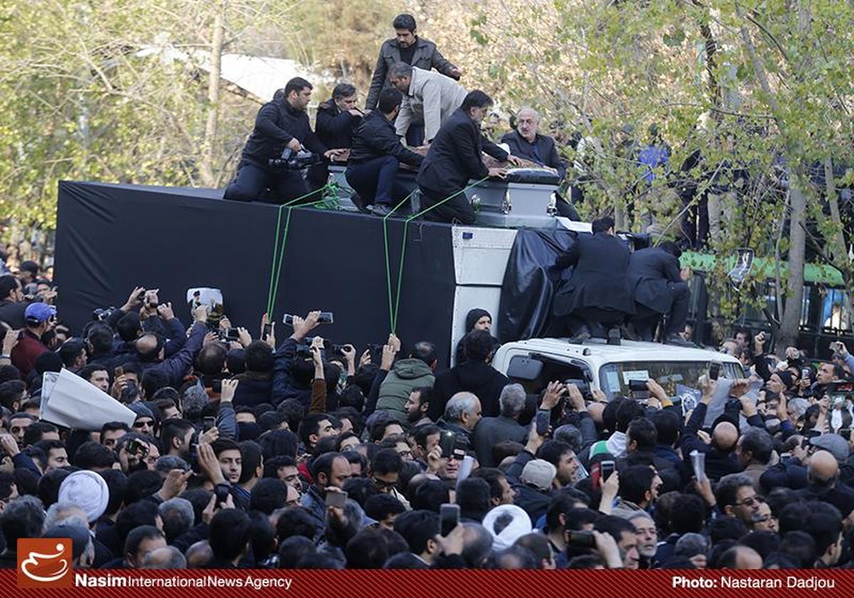 این سربازان بی سلاح!// نقد عملکرد رسانه ملی در مراسم تشییع آیت‌الله هاشمی رفسنجانی