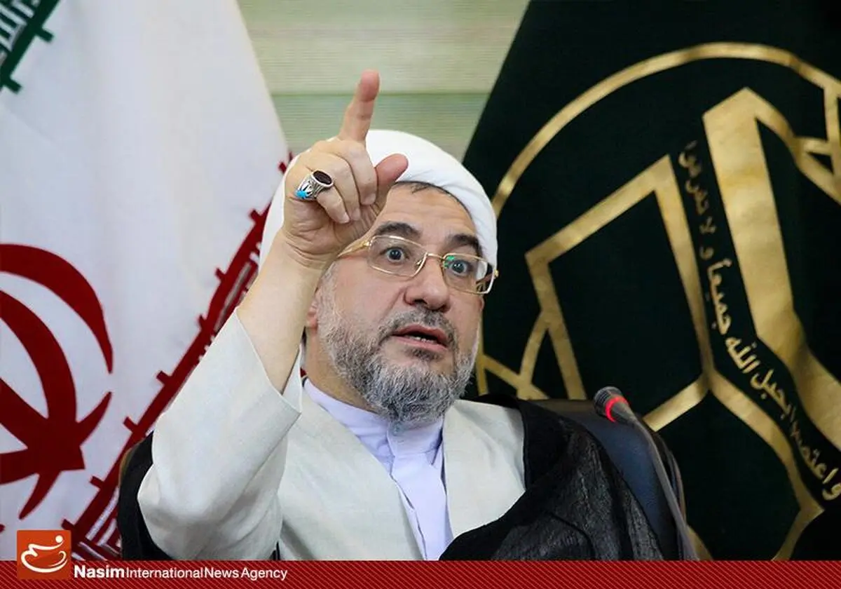 آیت‌الله هاشمی رفسنجانی از پیشگامان مبارزه علیه طاغوت بود