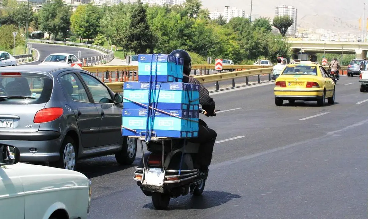 برخورد پلیس با موتورسیکلت‌های دارای بارهای غیرمتعارف/ جریمه ۱۰ هزار تومانی برای تخلف در شهرها