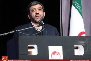 هیچ برنامه‌ای برای حذف کانال‌های اجتماعی نیست/ در مقابل تهاجم دشمن علاوه بر دفاع باید ضربه‌ هم بزنیم