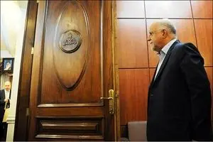 فشار واردکنندگان بنزین به دولت برای جلوگیری از افتتاح پالایشگاه ستاره خلیج فارس!/ خودتحریمی بنزین در دولت روحانی، قوی‌تر از تحریم‌های بین المللی در دولت احمدی نژاد