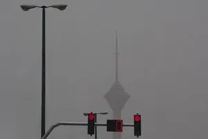 آلودگی هوا سومین عامل مرگ و میر تهرانی‌ها/ حتی یک محله شهر تهران از هوای پاک برخوردار نیست