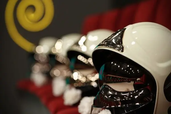 حضور آتش نشان‌هاى بى‌نشان در خندوانه