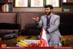 دولت روحانی فقط سالی ۳۰۰ هزار شغل ایجاد کرد/ هنوز در رکودیم/ نرخ بیکاری ۱.۷ درصد افزایش یافته است