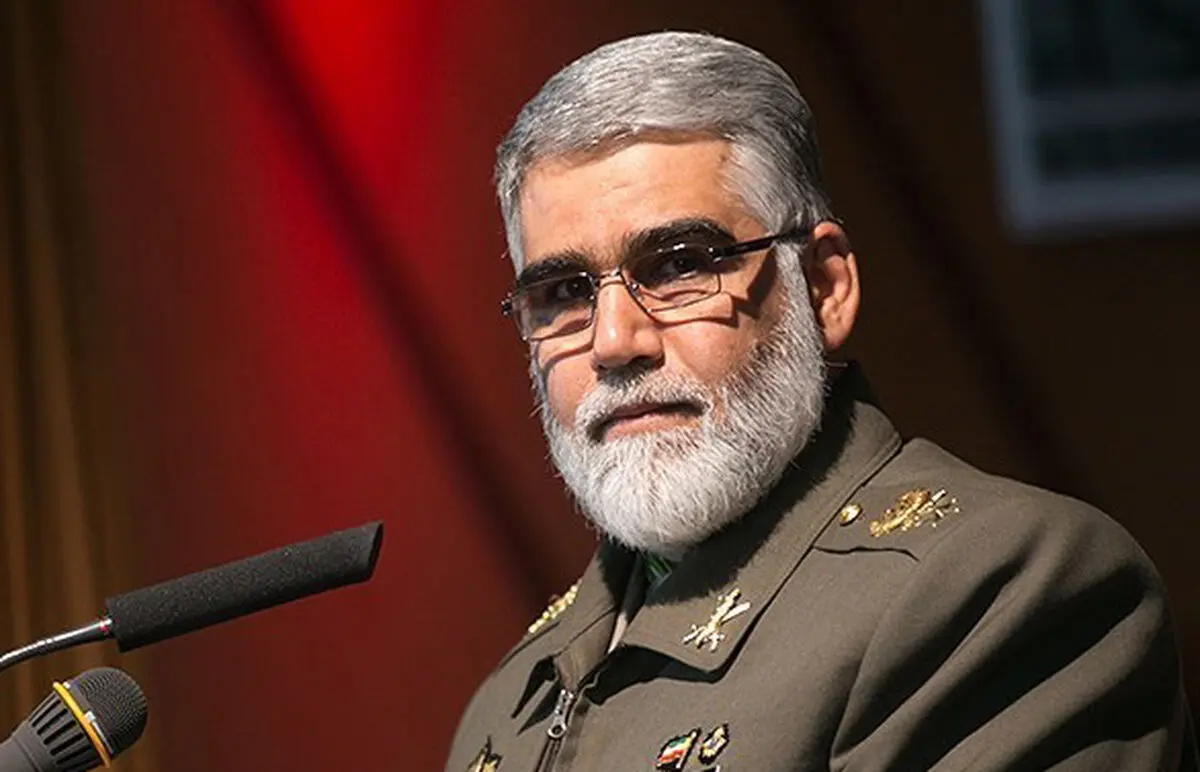 بازدید جانشین فرمانده کل ارتش از شهرک شهید بهشتی