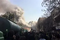 لحظه فروریختن کامل ساختمان پلاسکو