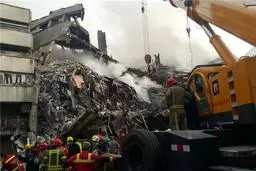 عیادت نماینده رهبر انقلاب از آتش‌نشانان مصدوم حادثه ساختمان پلاسکو