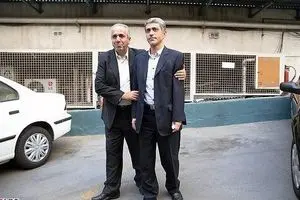 طیب‌نیا: دیگر وزیر اقتصاد نمی‌شوم، بمانم که چه؟