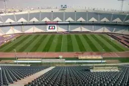 یادبود آتش‌نشانان قهرمان پلاسکو در ورزشگاه آزادی