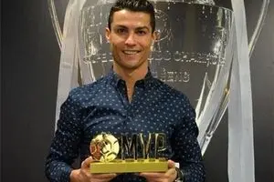 رونالدو جایزه ارزشمندترین فوتبالیست جهان را دریافت کرد+تصاویر