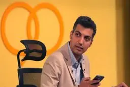 تفاوت واکنش عادل فردوسی پور به دو سانحه برخورد قطار و ساختمان پلاسکو