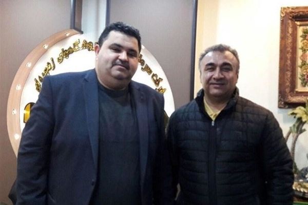 نادر دست‌نشان سرمربی تیم فوتبال خونه به خونه شد