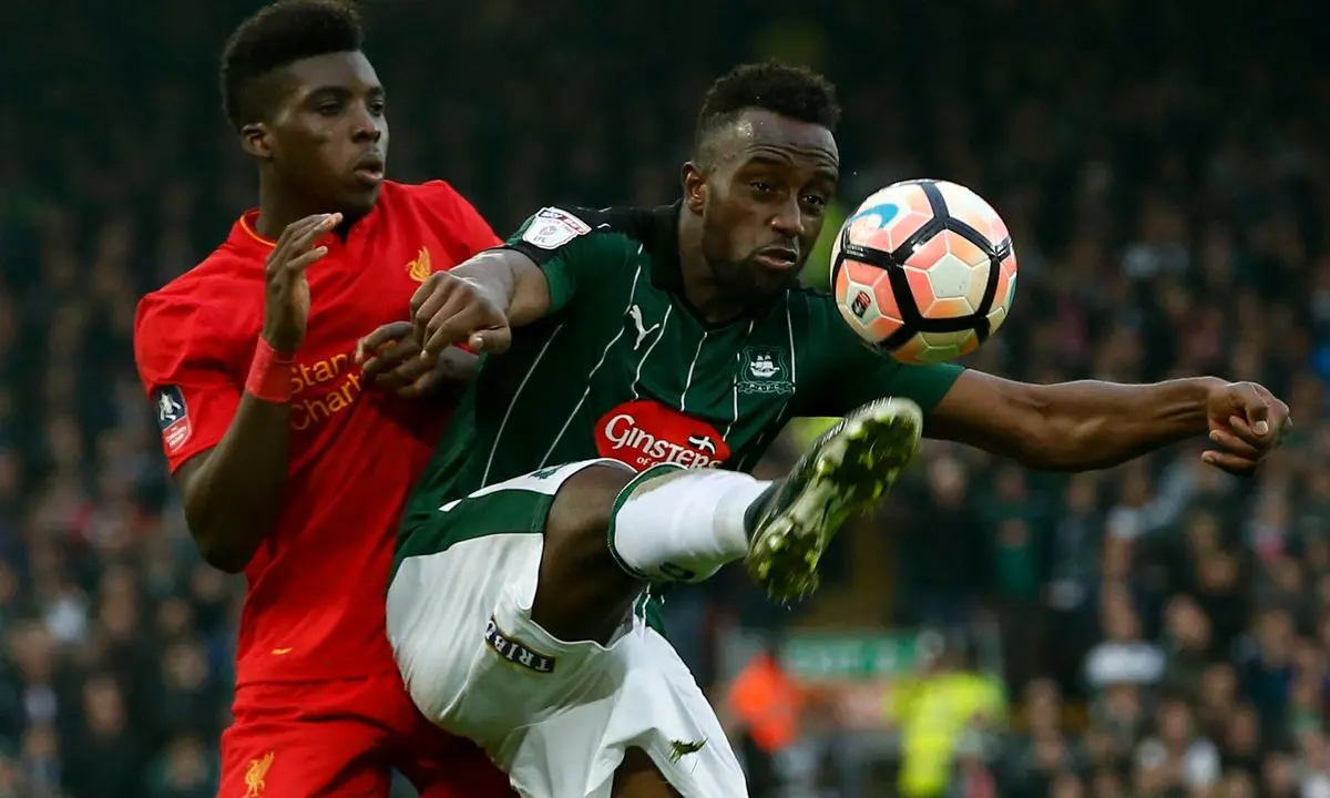 حذف لیورپول از جام اتحادیه انگلیس