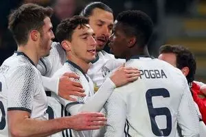 یونایتد باخت و فینالیست شد