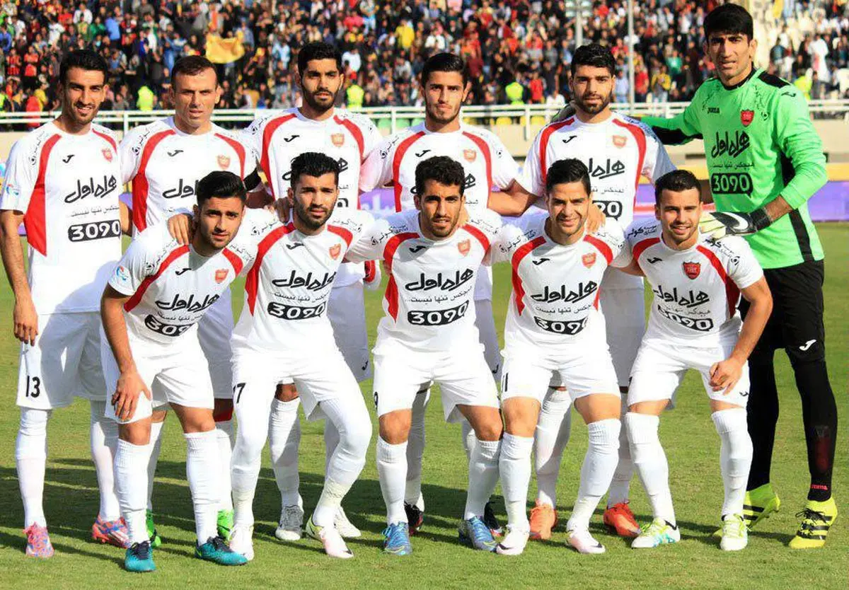 پرسپولیس با ۱۸ بازیکن به قم می‌رود