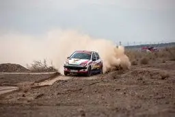 سرنوشت تعیین قهرمان فصل، به رالی آخر کشیده شد + تصاویر