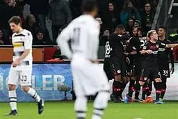 بایرلورکوزن در خانه مغلوب شد