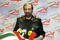 سپاه باید به یک قدرت دانش‌بنیان تبدیل شود