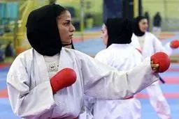 طراوت خاکسار طلایی شد