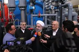 دولت در سال اقتصاد مقاومتی با همه توان وارد عمل شده است