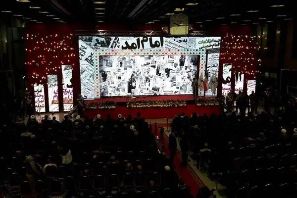 سرود انقلابی "خمینی ای امام" ثبت ملی شد+ عکس
